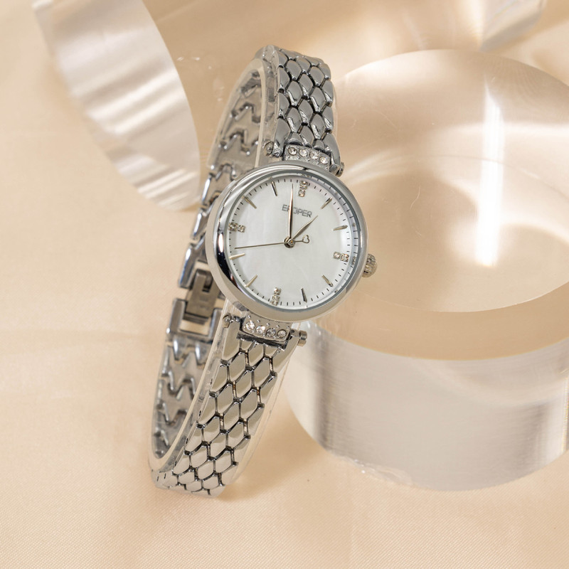 Modny, lekki, luksusowy zegare – Luxury Watch Levels recenzja i cena