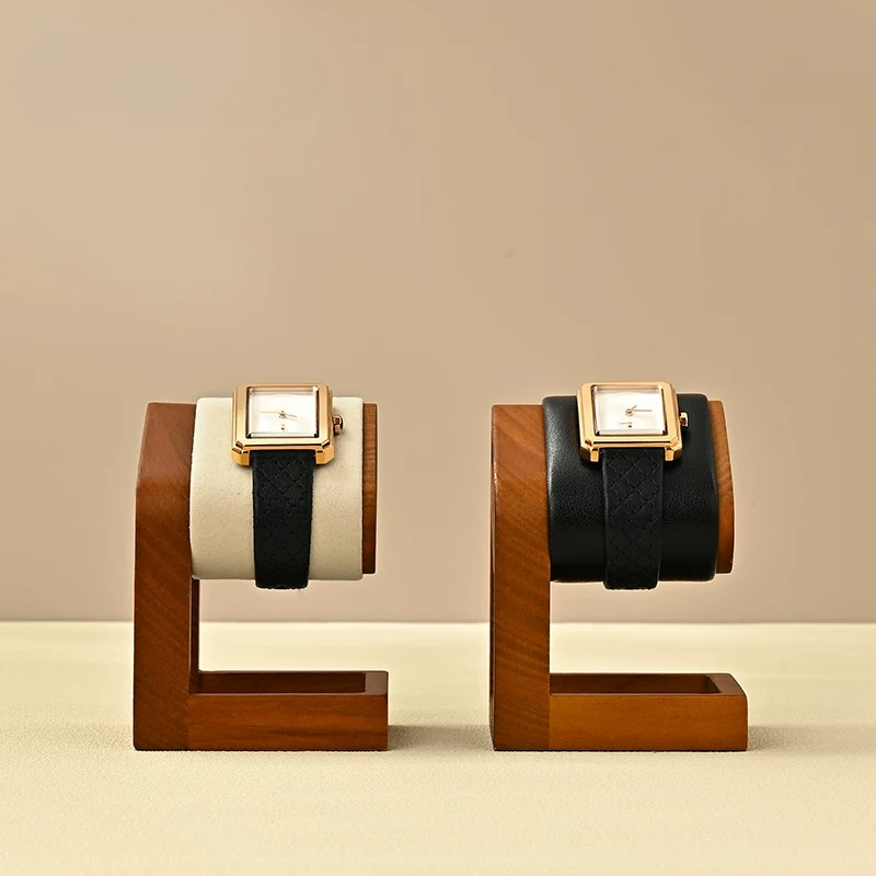 Stojak ekspozycyjny na zegarki – Luxury Watch Boutique recenzja i cena