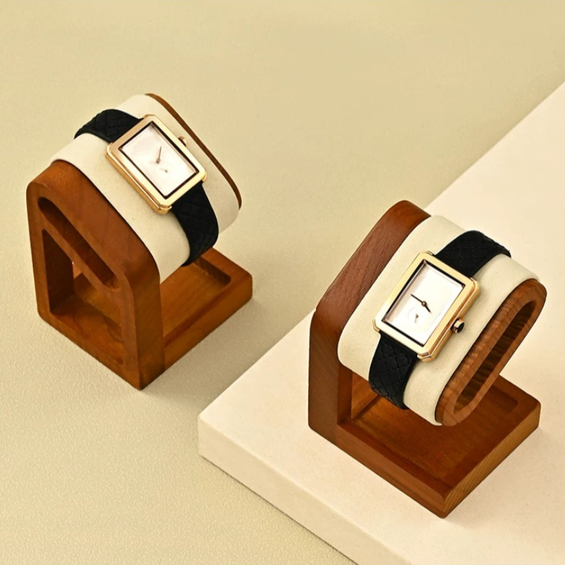 Stojak ekspozycyjny na zegarki – Luxury Watch Boutique recenzja i cena